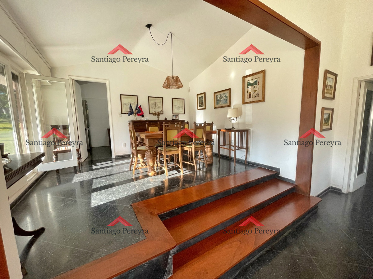 Casa ID.14686 - Hermosa casa en alquiler temporal 4 dormitorios 3 baños parrillero amplio jardin cercado a 200 metros de la playa