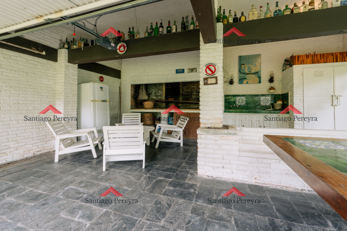 Casa ID.16639 - Chalet tradicional en excelente ubicación, ideal para vivir todo el año