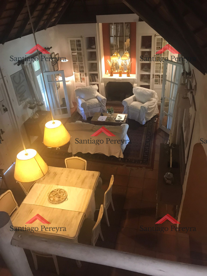 Casa ID.16768 - Hermoso chalet en venta en Pinares