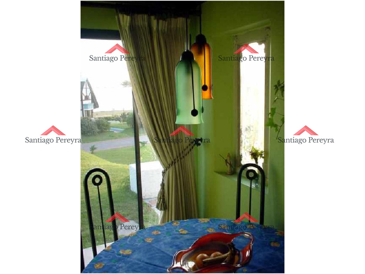 Casa ID.10760 - Casa en Pinares, 5 dormitorios *