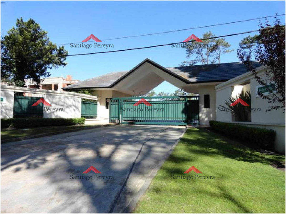 Casa ID.10777 - Casa en Mansa, 4 dormitorios *