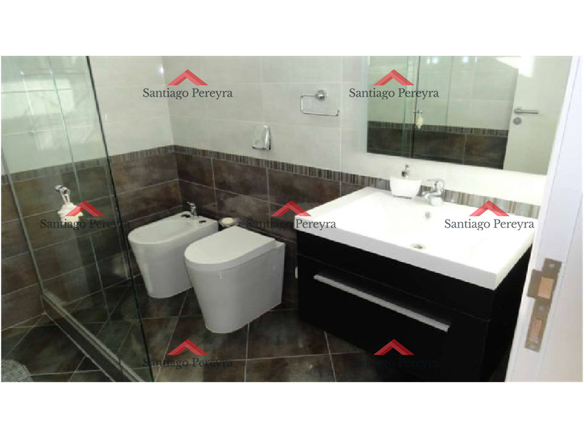 Casa ID.10777 - Casa en Mansa, 4 dormitorios *