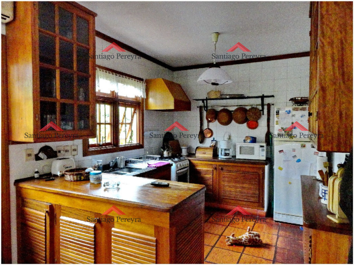 Casa ID.10796 - Casa en Mansa, 4 dormitorios *