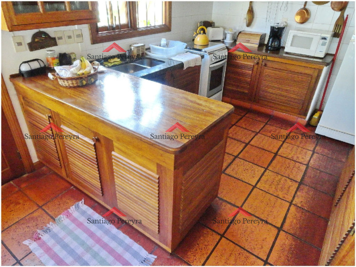 Casa ID.10796 - Casa en Mansa, 4 dormitorios *