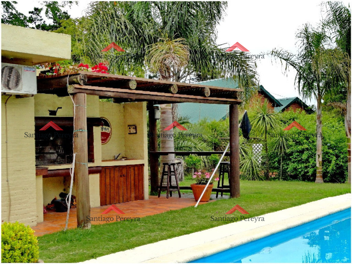 Casa ID.10796 - Casa en Mansa, 4 dormitorios *
