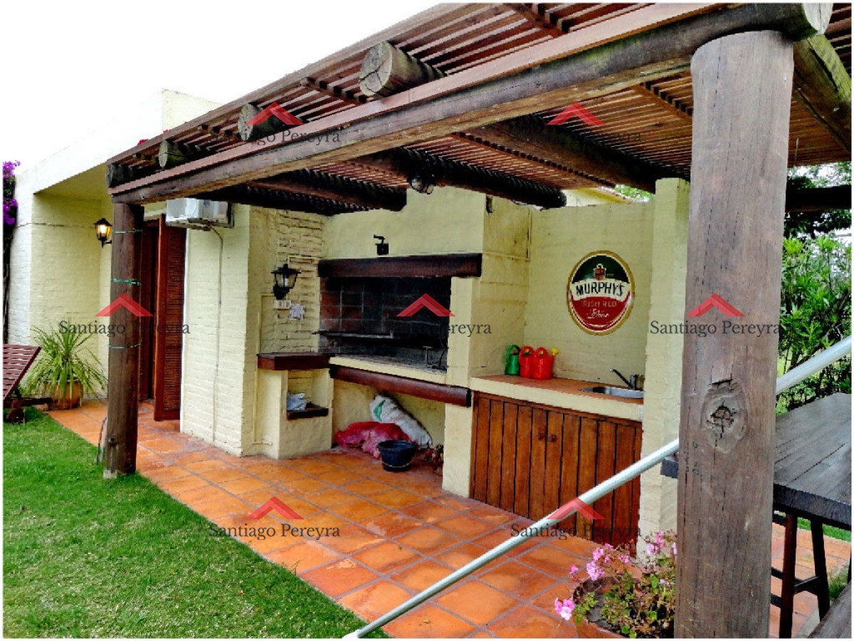 Casa ID.10796 - Casa en Mansa, 4 dormitorios *