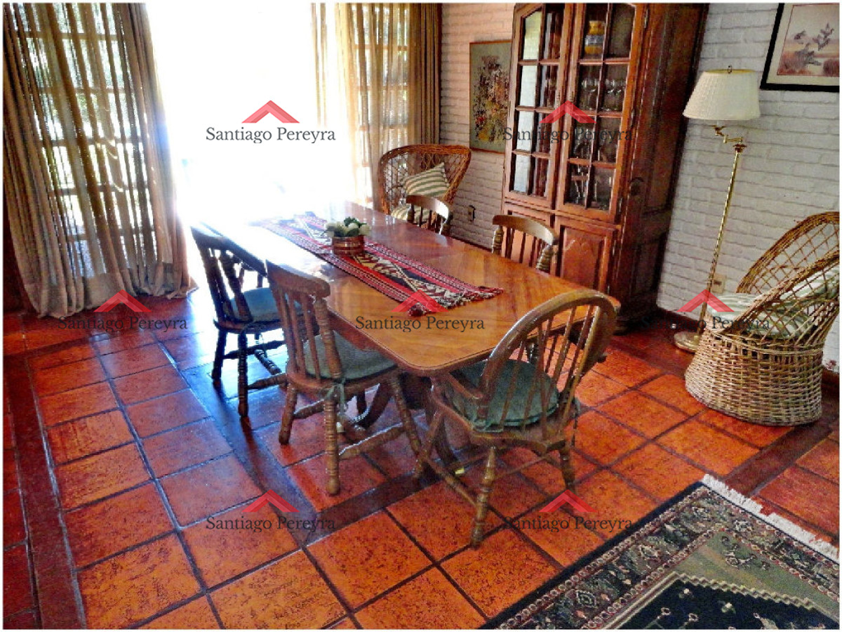Casa ID.10796 - Casa en Mansa, 4 dormitorios *