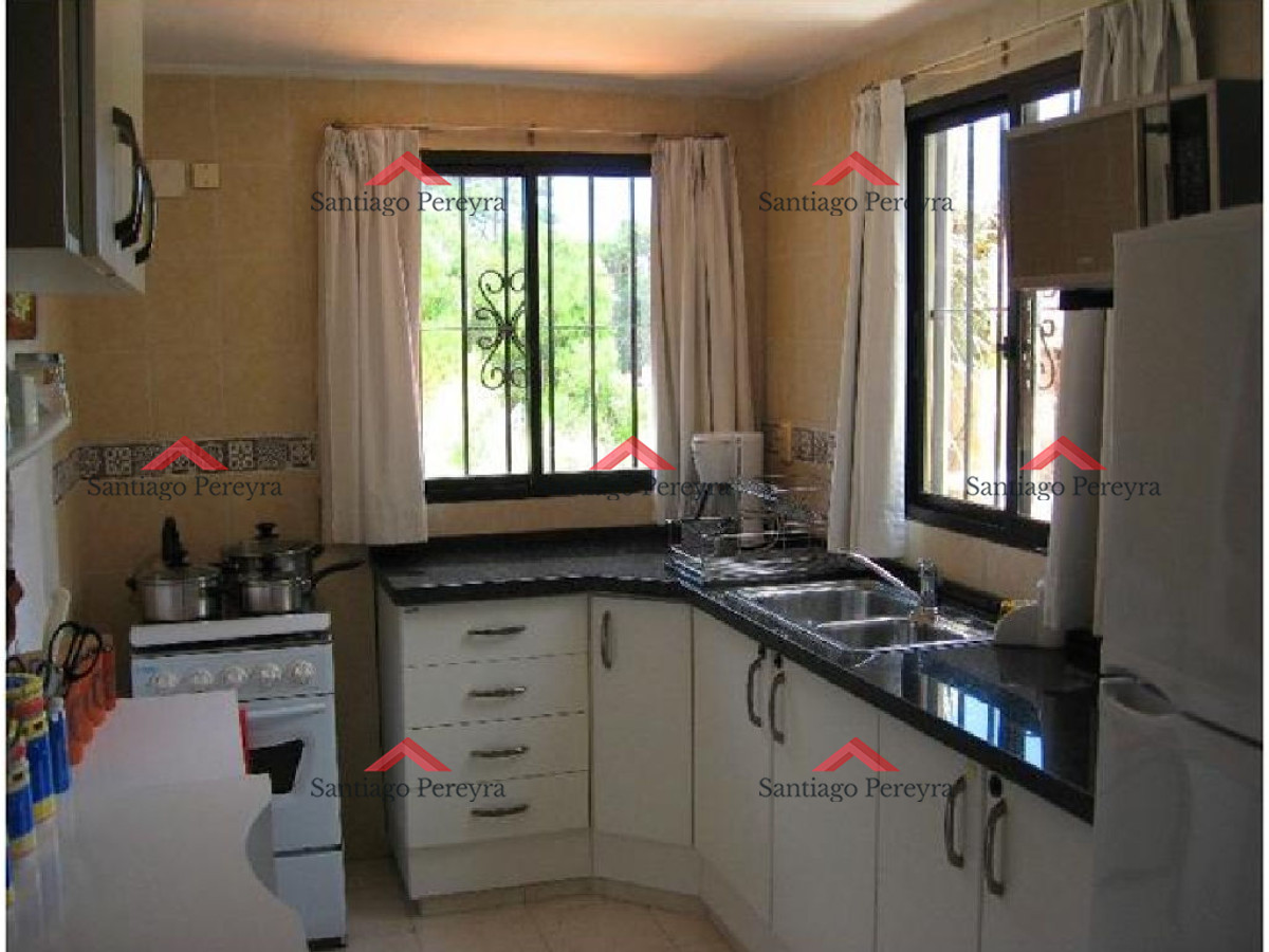 Casa ID.10847 - Casa en Montoya, 3 dormitorios, parrillero y jardin