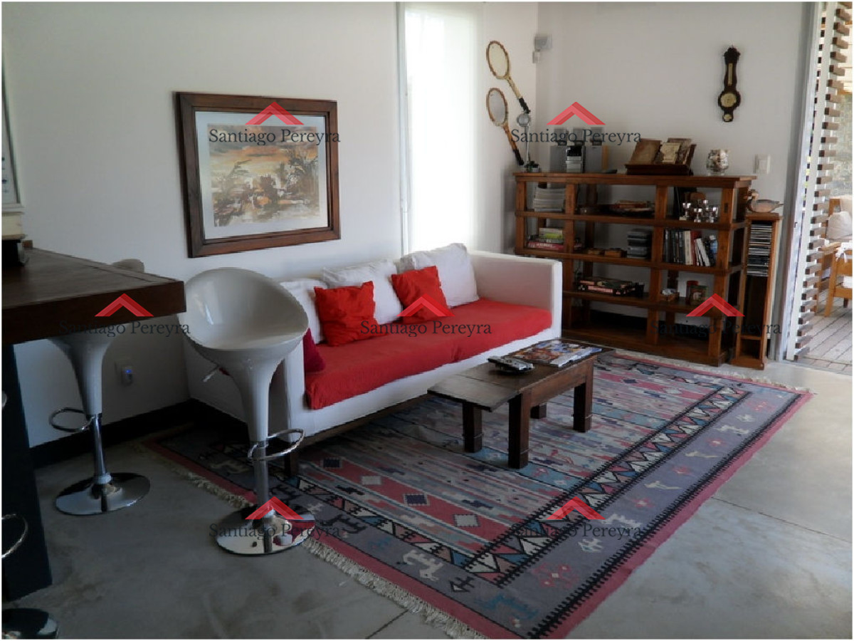 Casa ID.10646 - IMPERDIBLE OPORTUNIDAD EN VENTA Y ALQUILER!!! 