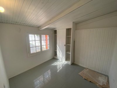 Casita con patio en centro. Ideal para inversión 