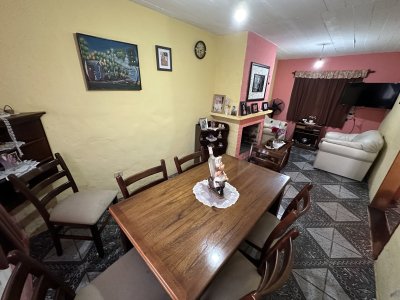 Duplex en complejo de viviendas en San Carlos