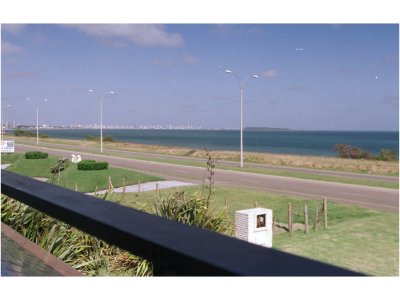 Casa en alquiler frente al mar, Pinares