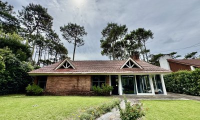 Chalet de 3 dormitorios en venta en San Rafael