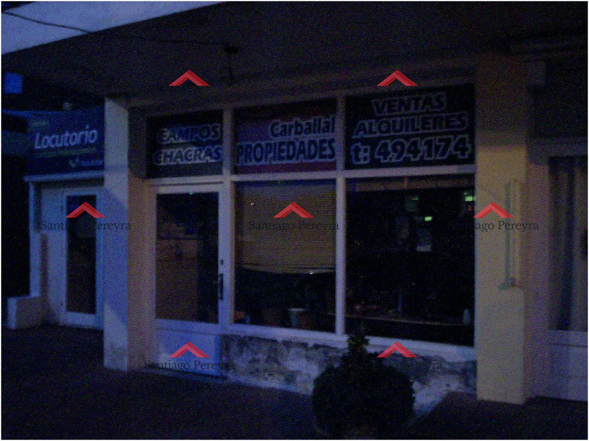 Local Comercial ID.4792 - Local en Punta del Este, Brava