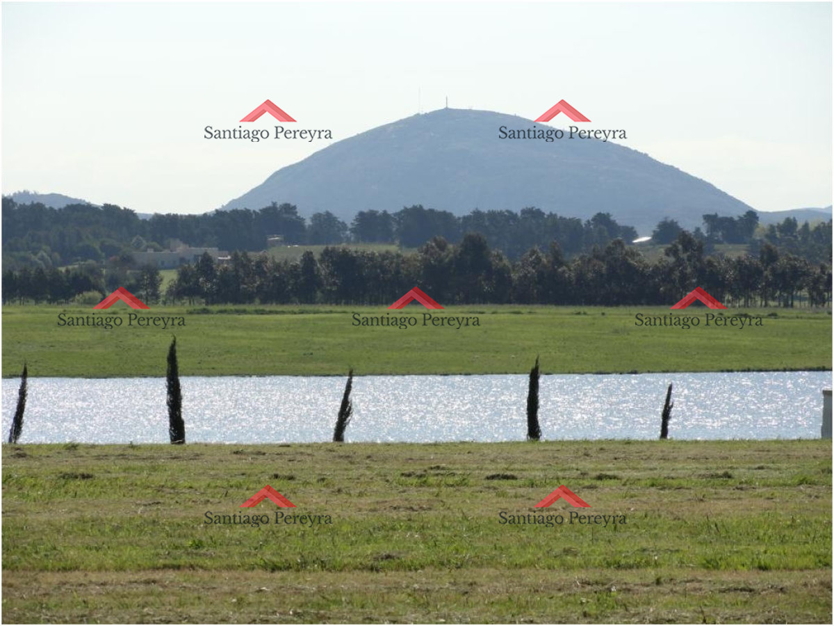 Terreno ID.11092 - Terreno en Punta del Este, Ruta Interbalnearia