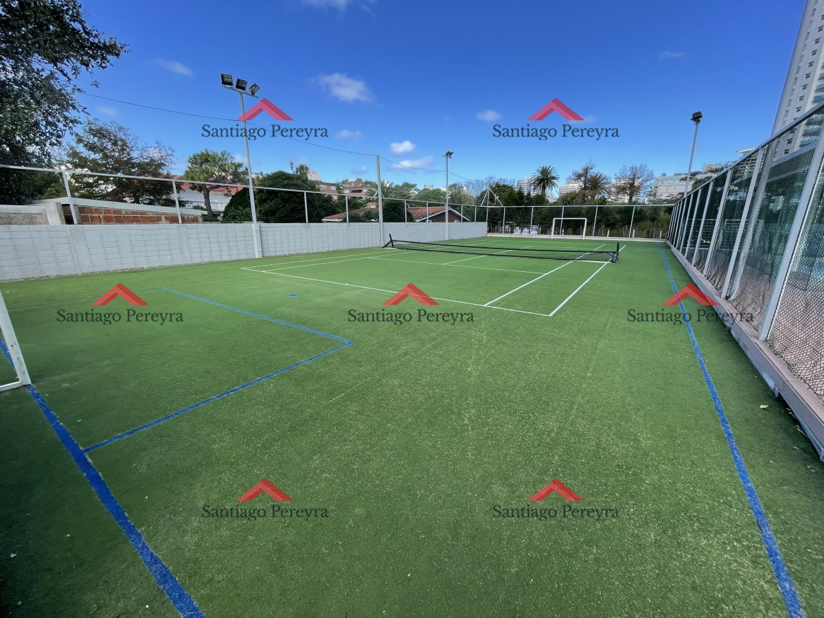 Apartamento ID.16377 - Dos dormitorios en venta con vista a playa mansa