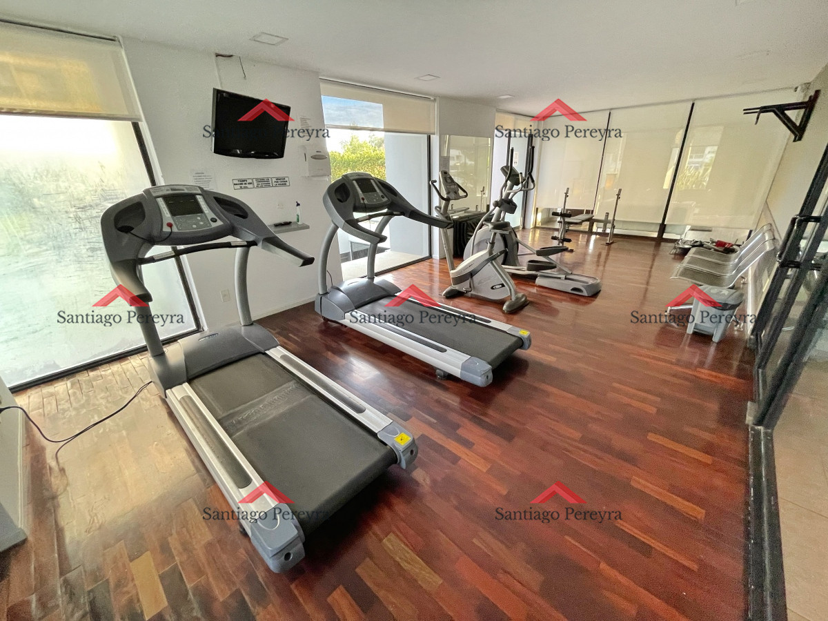 Apartamento ID.14424 - Hermoso apartamento en venta, con vista a la mansa y excelentes amenities 2 dormitorios 2 baños lavadero y terraza