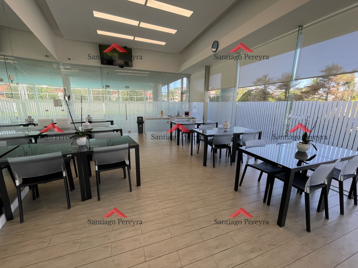 Apartamento ID.16377 - Dos dormitorios en venta con vista a playa mansa