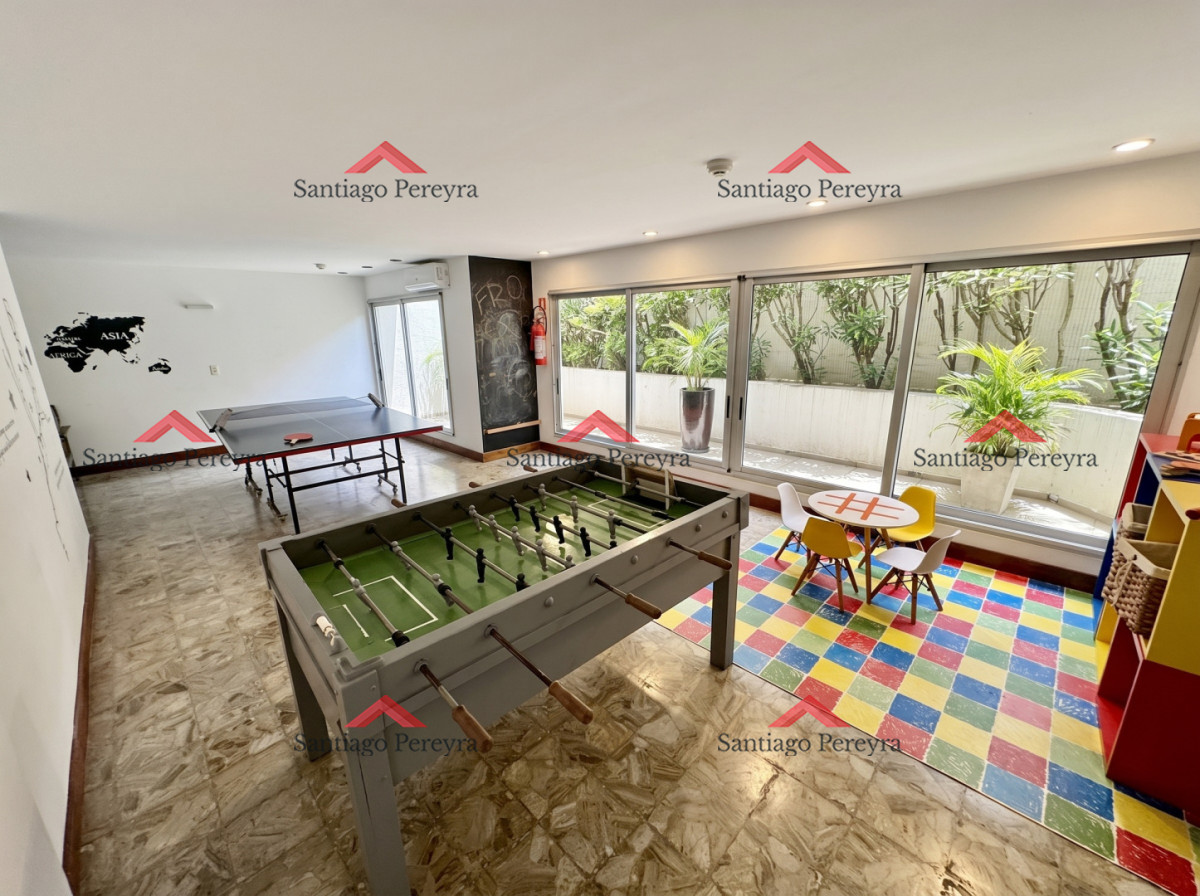 Apartamento ID.17208 - Apartamento en venta en primera línea de la Playa Mansa, Punta del Este — 130 m² con vista al mar