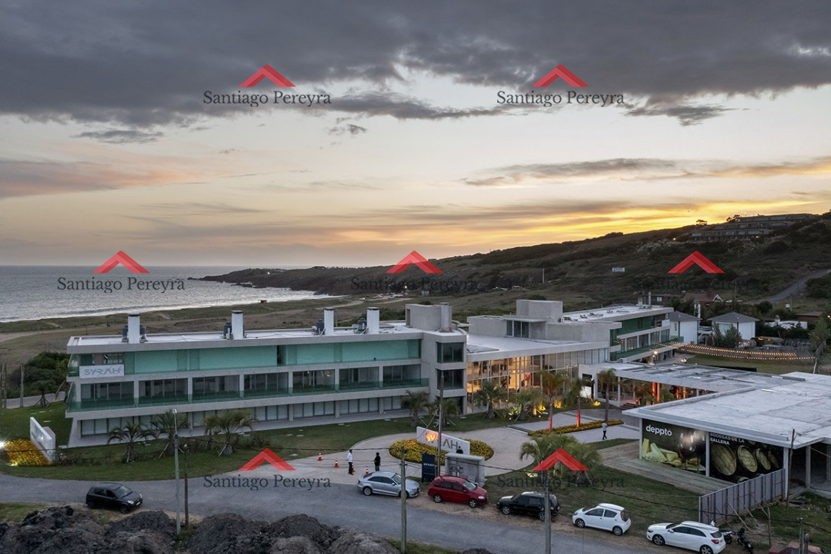 Apartamento ID.15392 - Monoambiente Premium en complejo a pasas de la playa