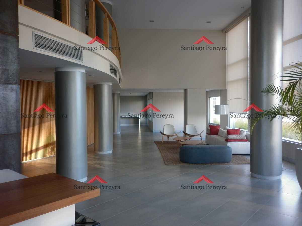 Apartamento ID.5056 - En alquiler de temporada, piso alto con amenities completos, terraza y garage, 1 dorm y medio y lavadero