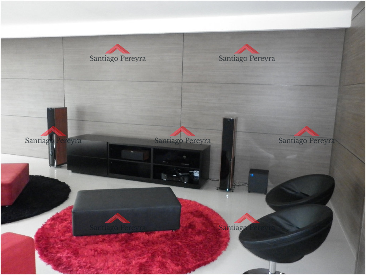 Apartamento ID.15828 - Apartamento de 2 dormitorios con amplia terraza