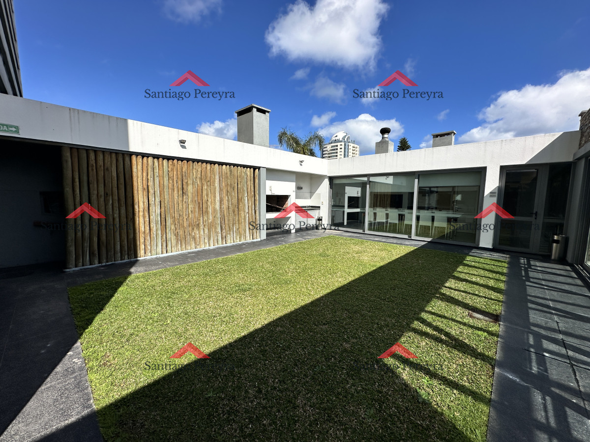 Apartamento ID.16659 - Hermoso apartamento en venta de 1 dormitorio y medio a pasos del mar!!!