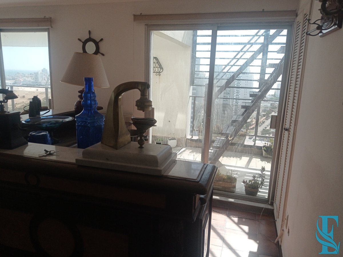 Apartamento ID.850 - PentHouse 4 Dormitorios Playa Brava Punta del Este  