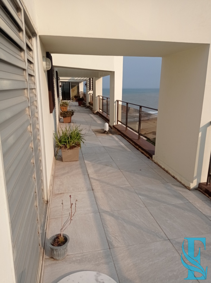 Apartamento ID.850 - PentHouse 4 Dormitorios Playa Brava Punta del Este  