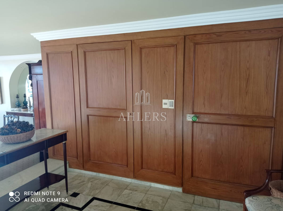 Apartamento ID.55 - Semi-piso Edificio Golden Gaite. Excelente construcción y vista