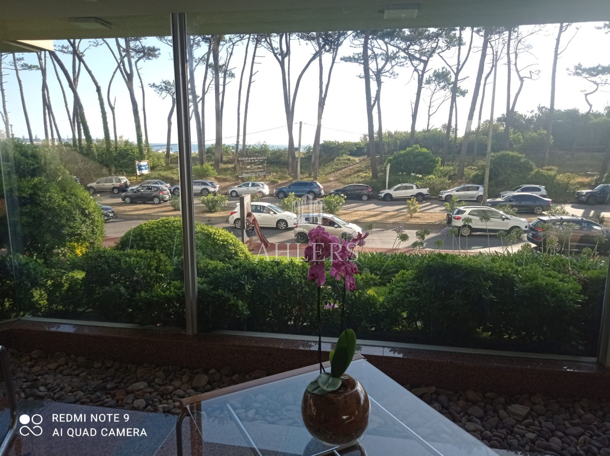 Apartamento ID.55 - Semi-piso Edificio Golden Gaite. Excelente construcción y vista