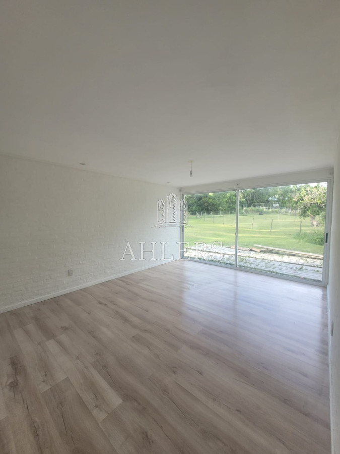 Casa ID.79 - Casa en Camino Lussich. Próxima de Punta Ballena A estrenar. Muy buenos materiales