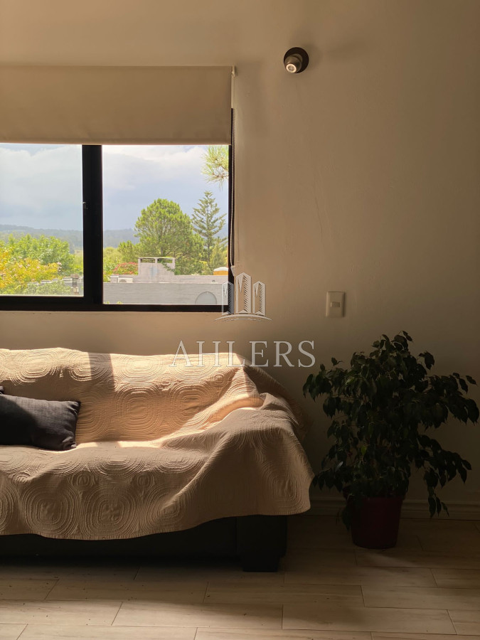 Casa ID.82 - Casa con muy buen gusto en Burnett