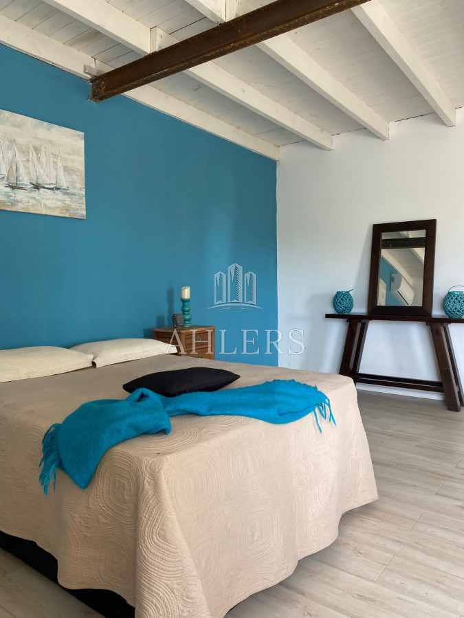 Casa ID.82 - Casa con muy buen gusto en Burnett