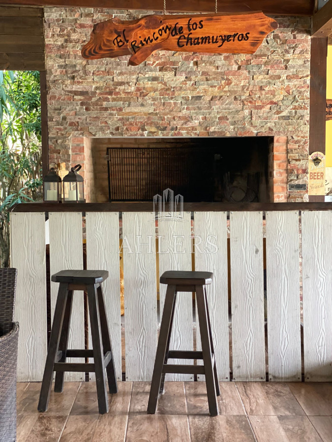Casa ID.82 - Casa con muy buen gusto en Burnett