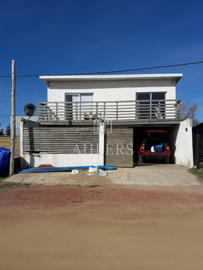 Casa ID.23 - Casa Barrio San Jorge, Maldonado. Buena distribución