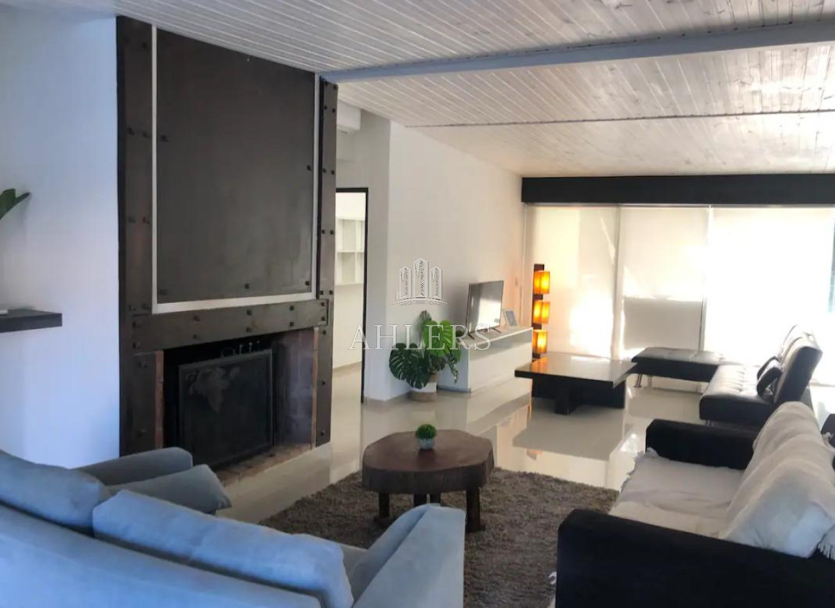 Casa ID.170 - Casa en Punta Ballena, Punta Ballena