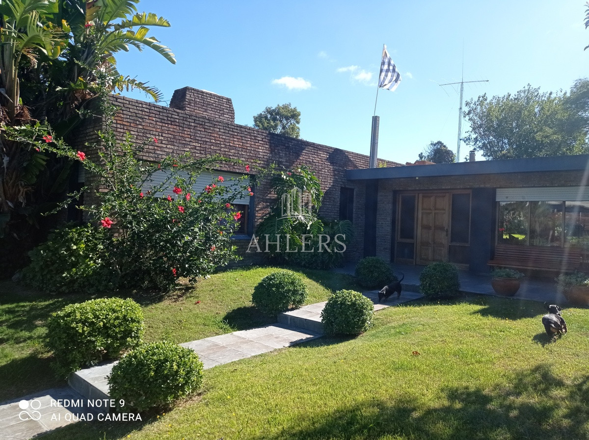 Casa ID.110 - Casa en Punta del Este, Jardines de Córdoba