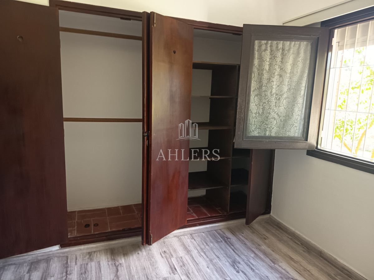 Casa ID.492 - SE VENDE CASA EN BARRIO CANTEGRIL - PUNTA DEL ESTE