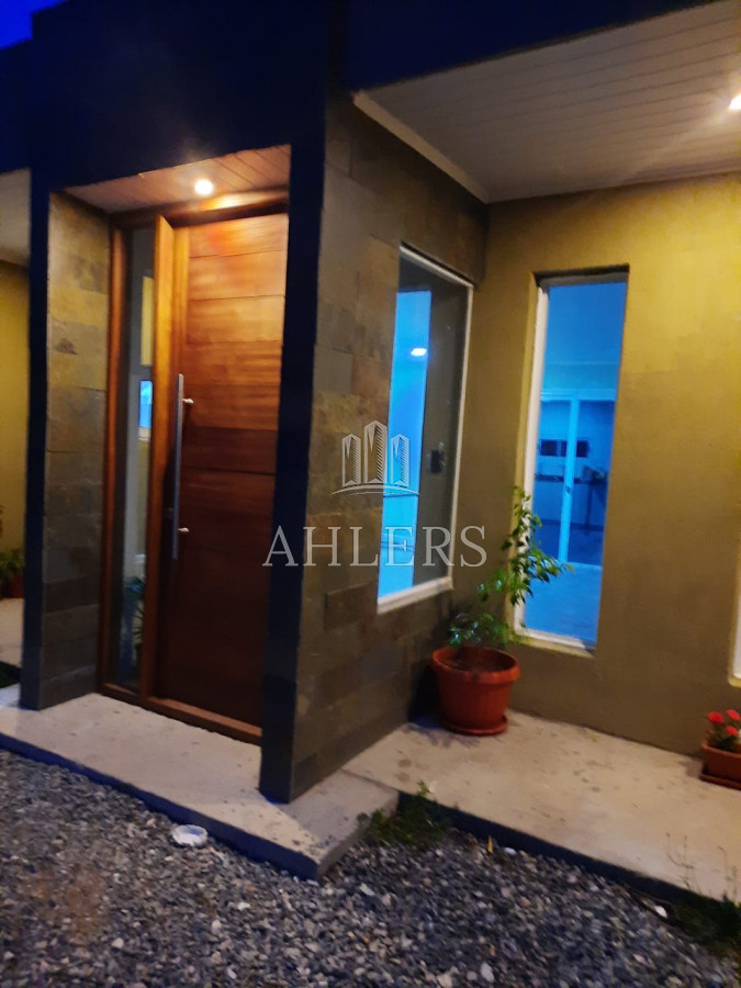 Casa ID.73 - Excelente casa en barrio de campo para ser incorporada en PH. A estrenar