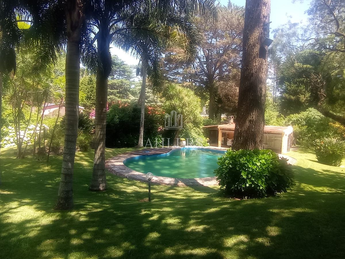 Casa ID.223 - Casa en Punta del Este, Jardines de Córdoba