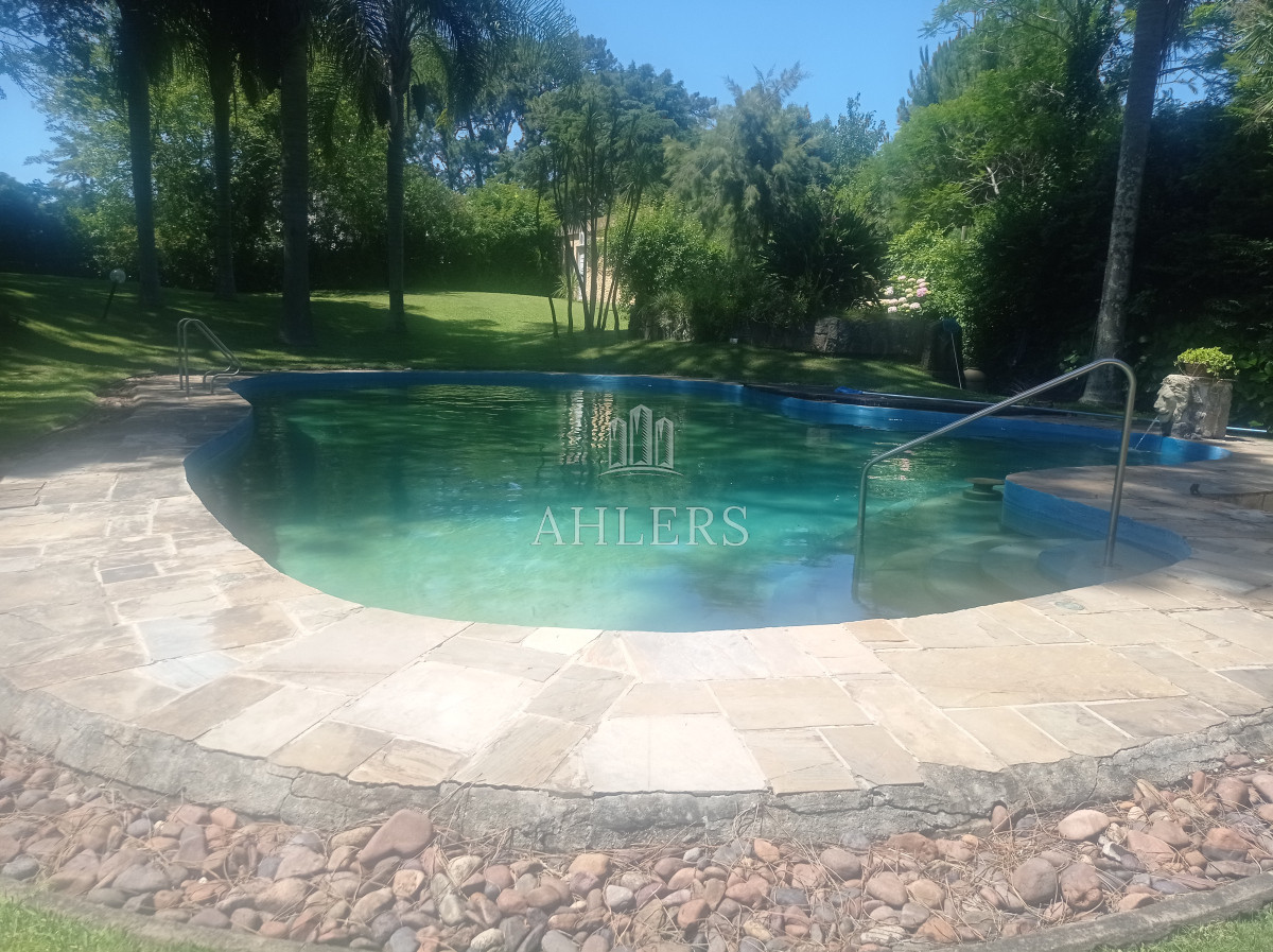 Casa ID.223 - Casa en Punta del Este, Jardines de Córdoba