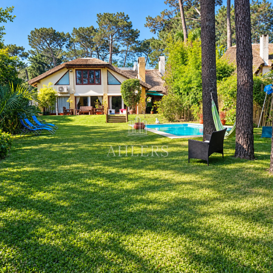 Casa ID.503 - Se vende cabaña parada 35 Pinares 