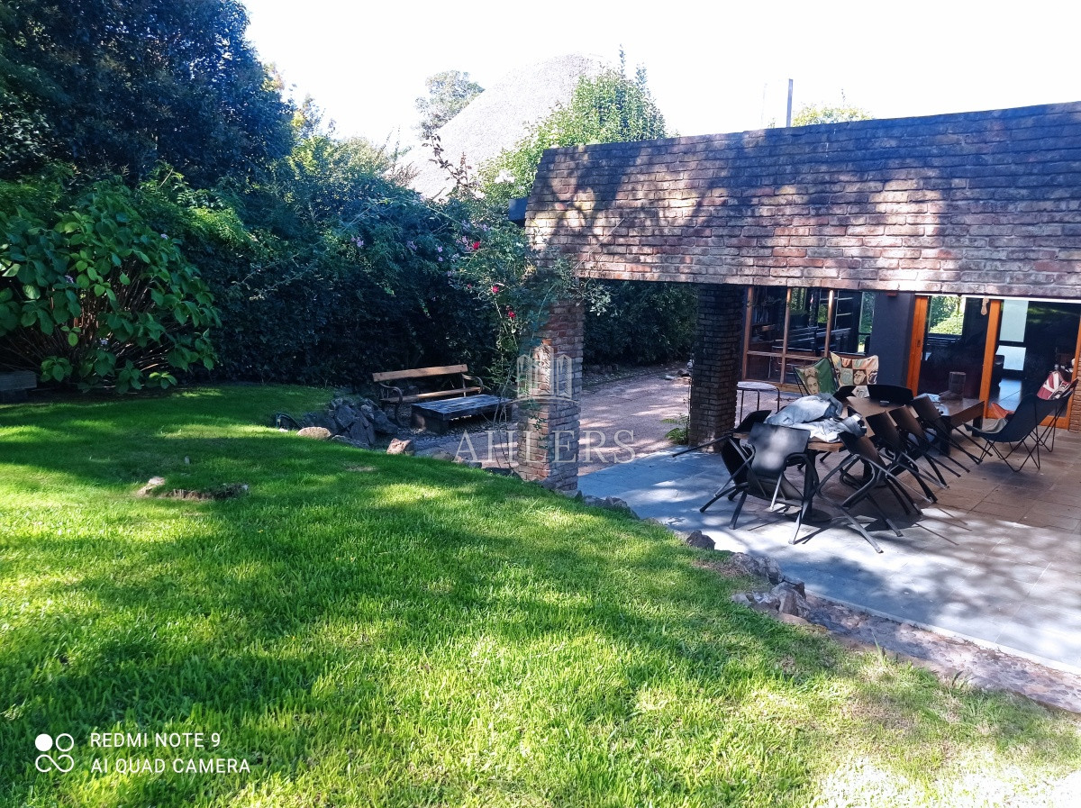 Casa ID.110 - Casa en Punta del Este, Jardines de Córdoba