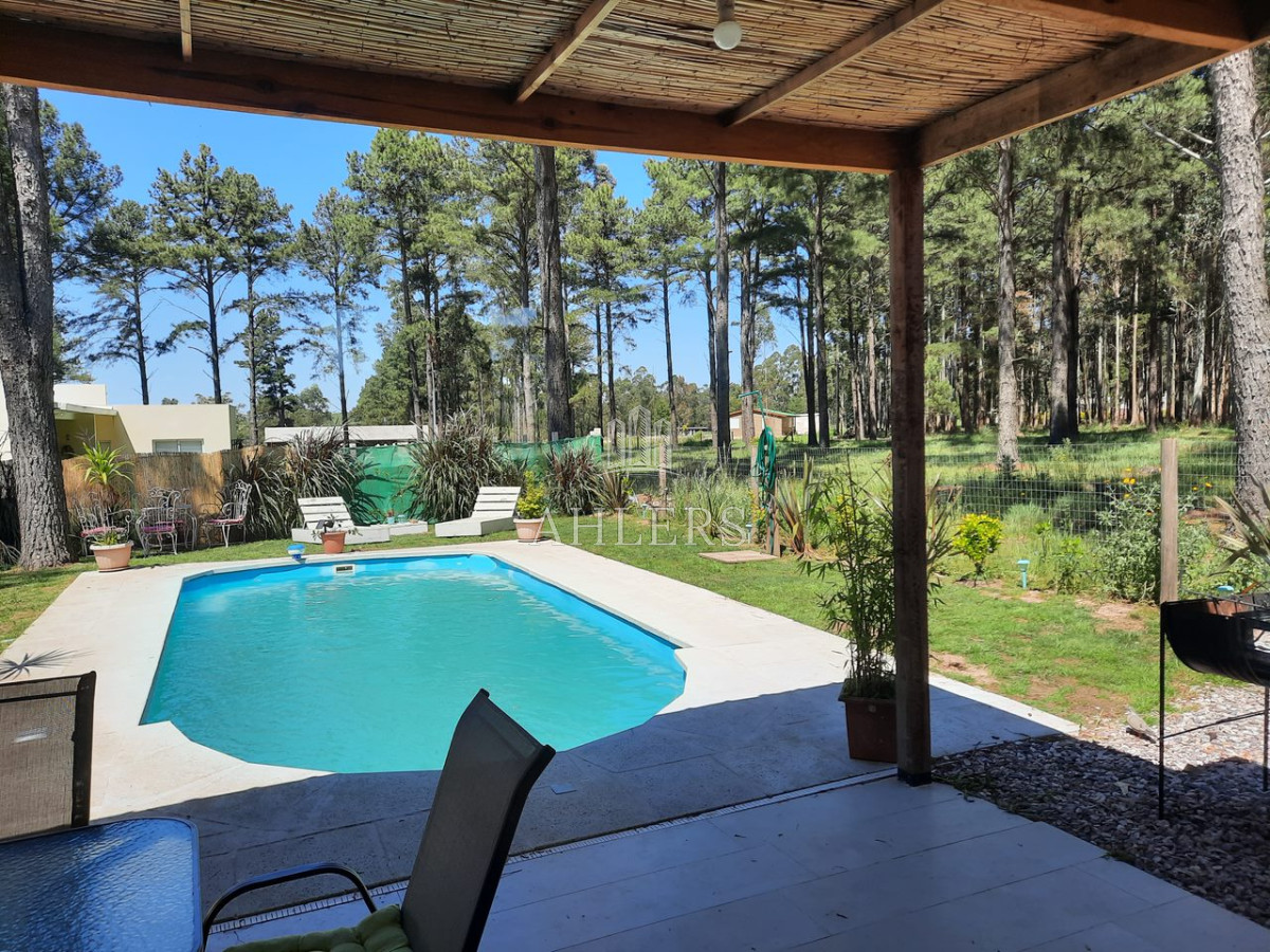 Casa ID.73 - Excelente casa en barrio de campo para ser incorporada en PH. A estrenar