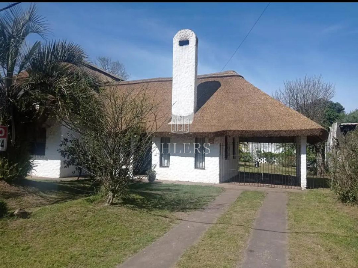 Casa ID.501 - Se vende Cabaña en Altos de Pinares