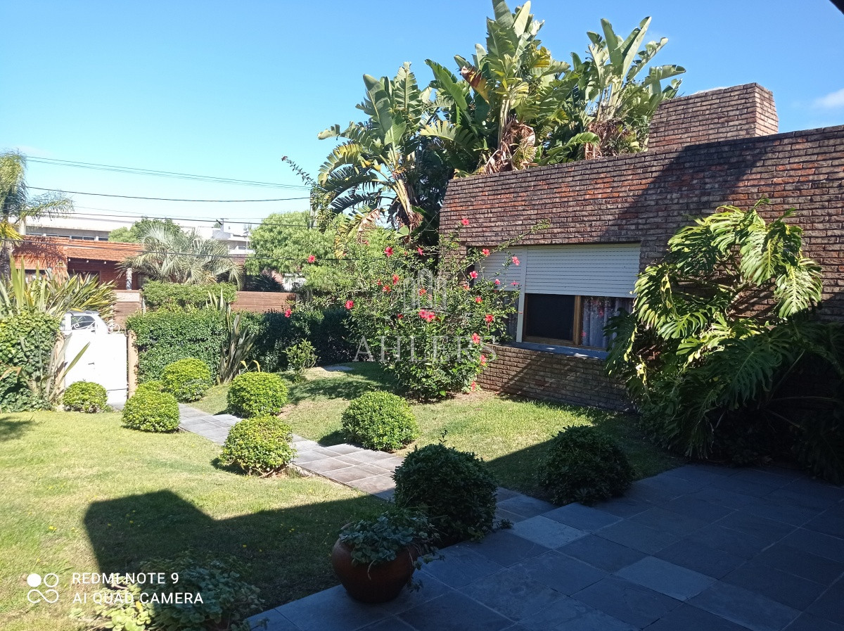 Casa ID.110 - Casa en Punta del Este, Jardines de Córdoba