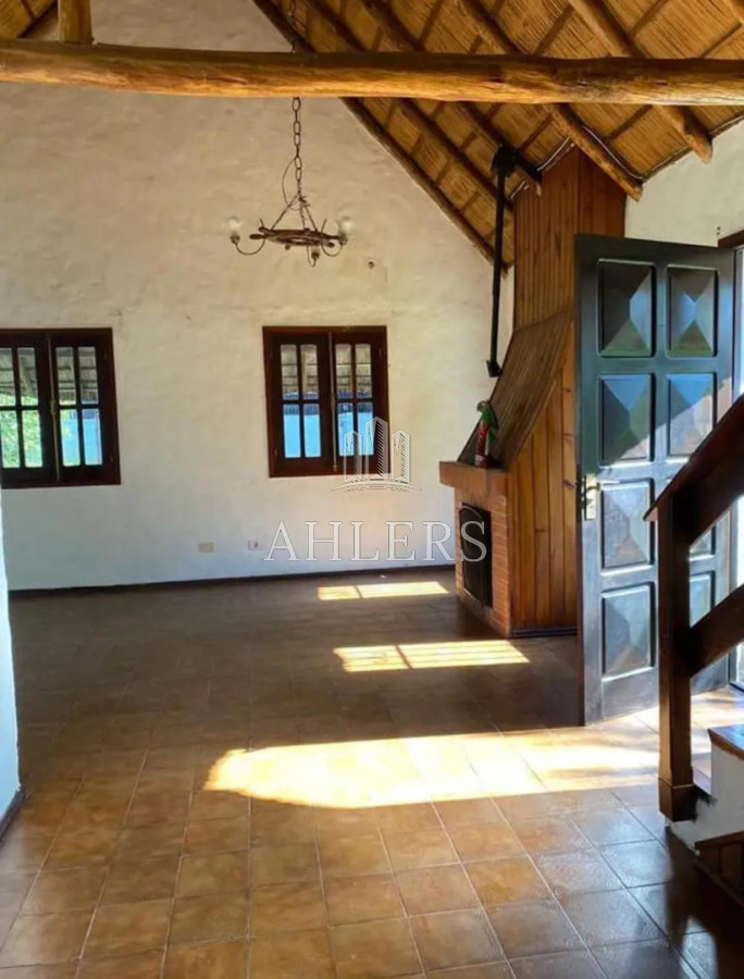 Casa ID.501 - Se vende Cabaña en Altos de Pinares