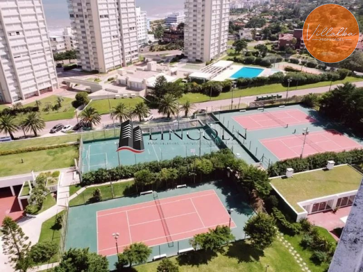 Apartamento ID.2847 - Complejo Lincon Center- Playa Mansa 