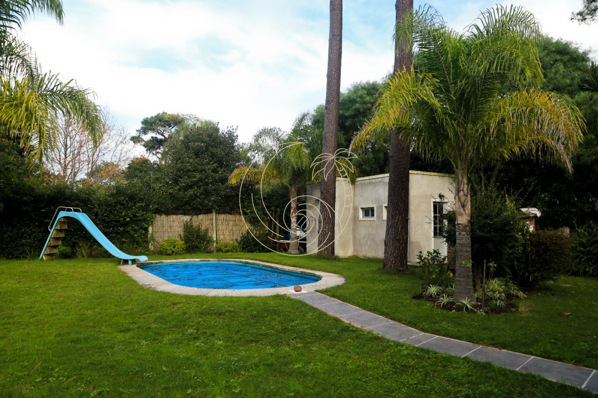 Casa ID.21092413 - Casa en Punta del Este, Pinares